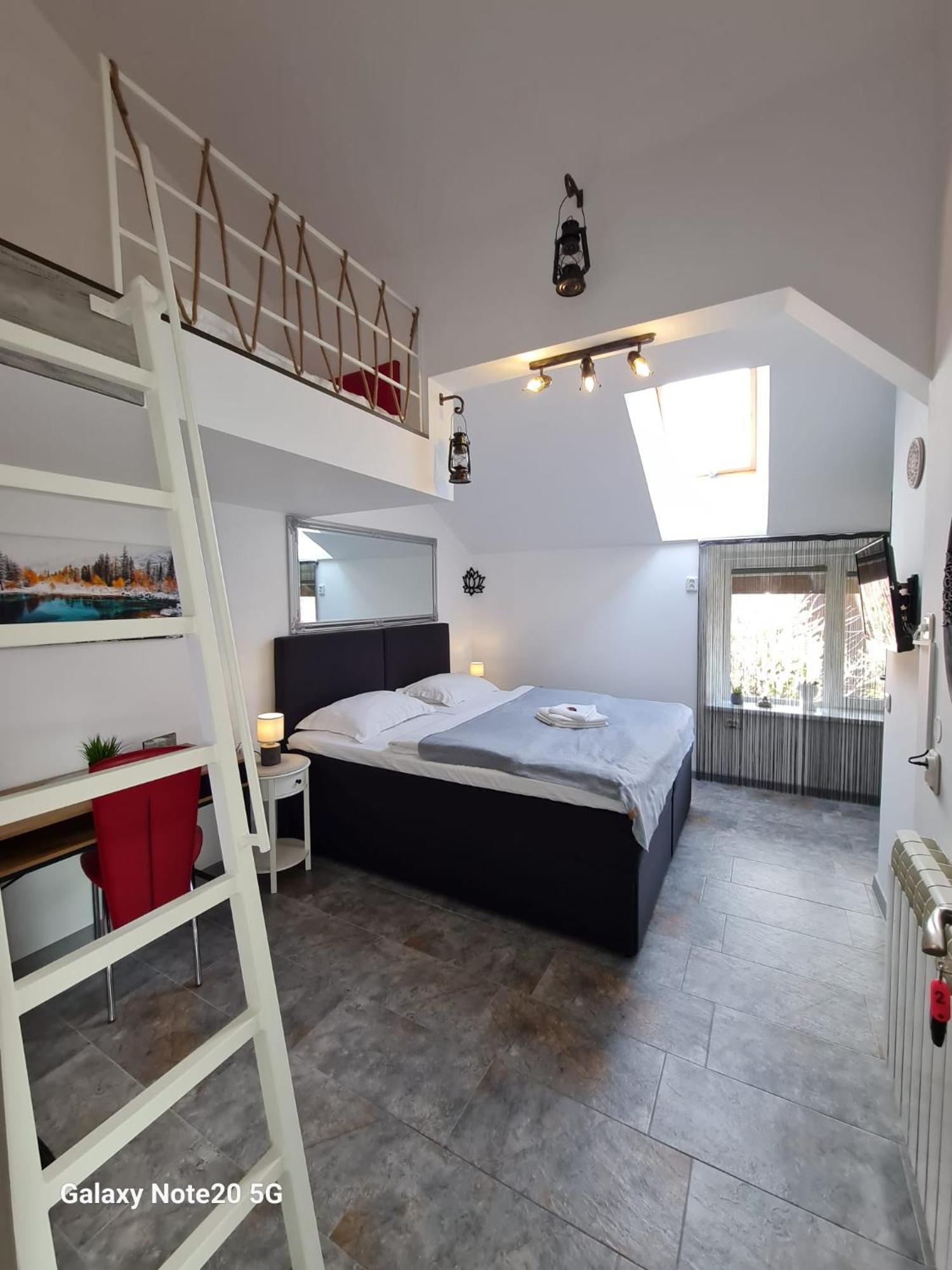 Apartamento Casa Aryan Sînpetru Exterior foto